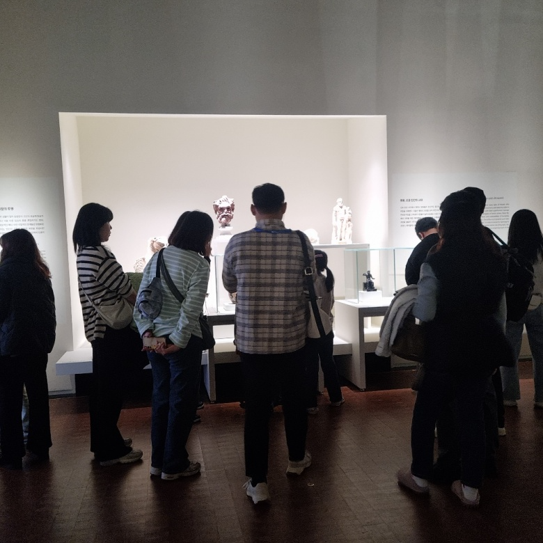[국립중앙박물관] 그리스 로마 전시 서울 주말 방학 가족 나들이 체험학습 역사 도슨트 투어 by 짱짱히스토리