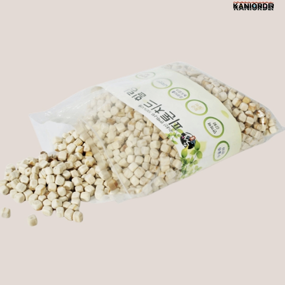 편백칩 1kg 국내산 피톤치드향 배게속 제습 탈취제 편백나무 큐브 - 상품 이미지