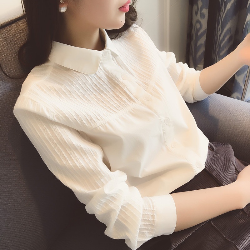 사무실 귀여운 여성용 면접 데일리룩 면소재 핀턱포인트 긴팔 둥근카라 화이트 빅사이즈 - 상품 이미지