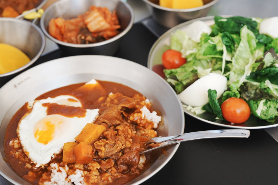 [카리 토리야] 일본인이 개발한 일본식 카레 220g x 3팩 소고기 양파 야채 하야시