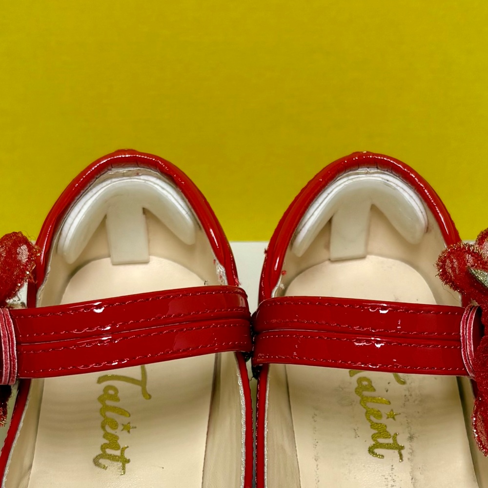 베이비배 아이뒤꿈치패드 구두 운동화 크록스 겨울 털 어그 키즈 신발 사이즈 줄이기