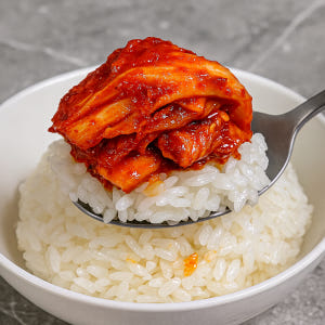 핵폭탄김치 실비 매운 김치 2kg 포기 생김치 맛있게 먹은 솔직 후기 - 상품 이미지 4