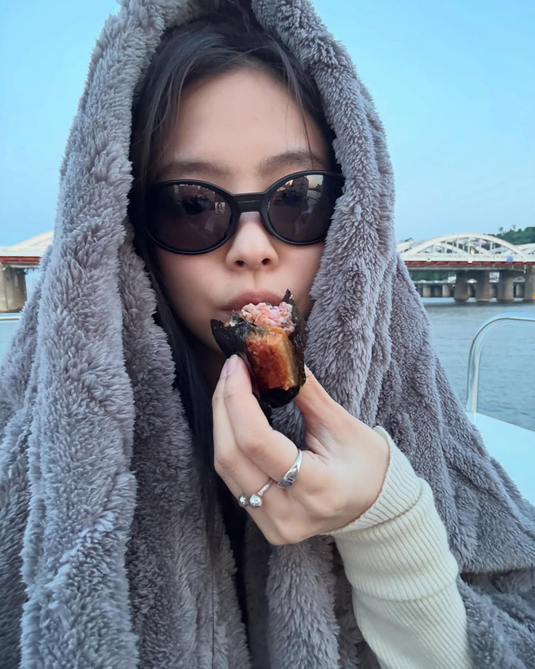 [N도착보장/슈퍼적립]오클리 OO9438 아이자켓 리덕스 선글라스 스포츠 러닝 편광 프리즘 25년 9월 생산