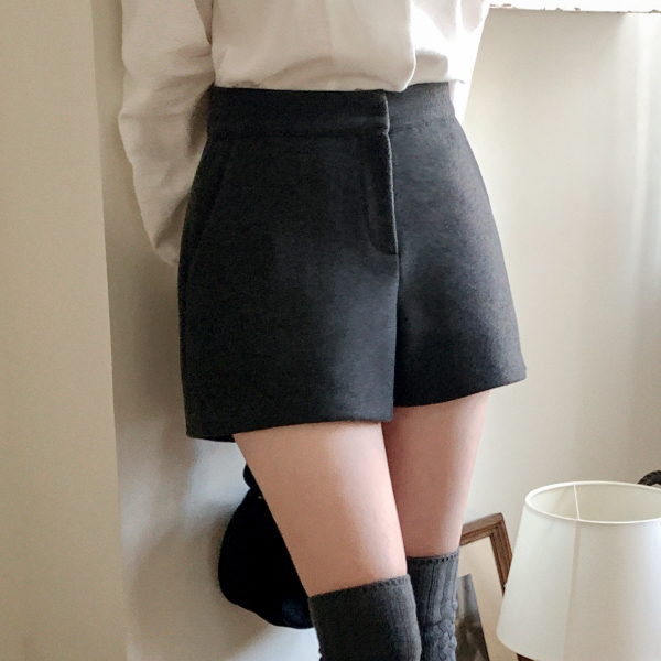 울 모직 포켓 쇼츠 ps5572 - 상품 이미지