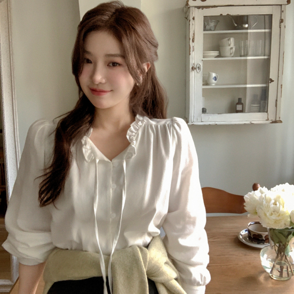 넥라인 프릴 기모 스트랩 블라우스 bs8585 제품 이미지