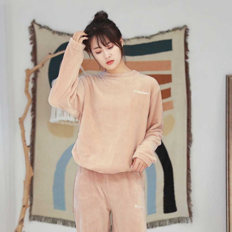 겨울 베이직 여자 파자마 홈웨어 올데이 잠옷 세트 극세사 Xnn - 상품 이미지