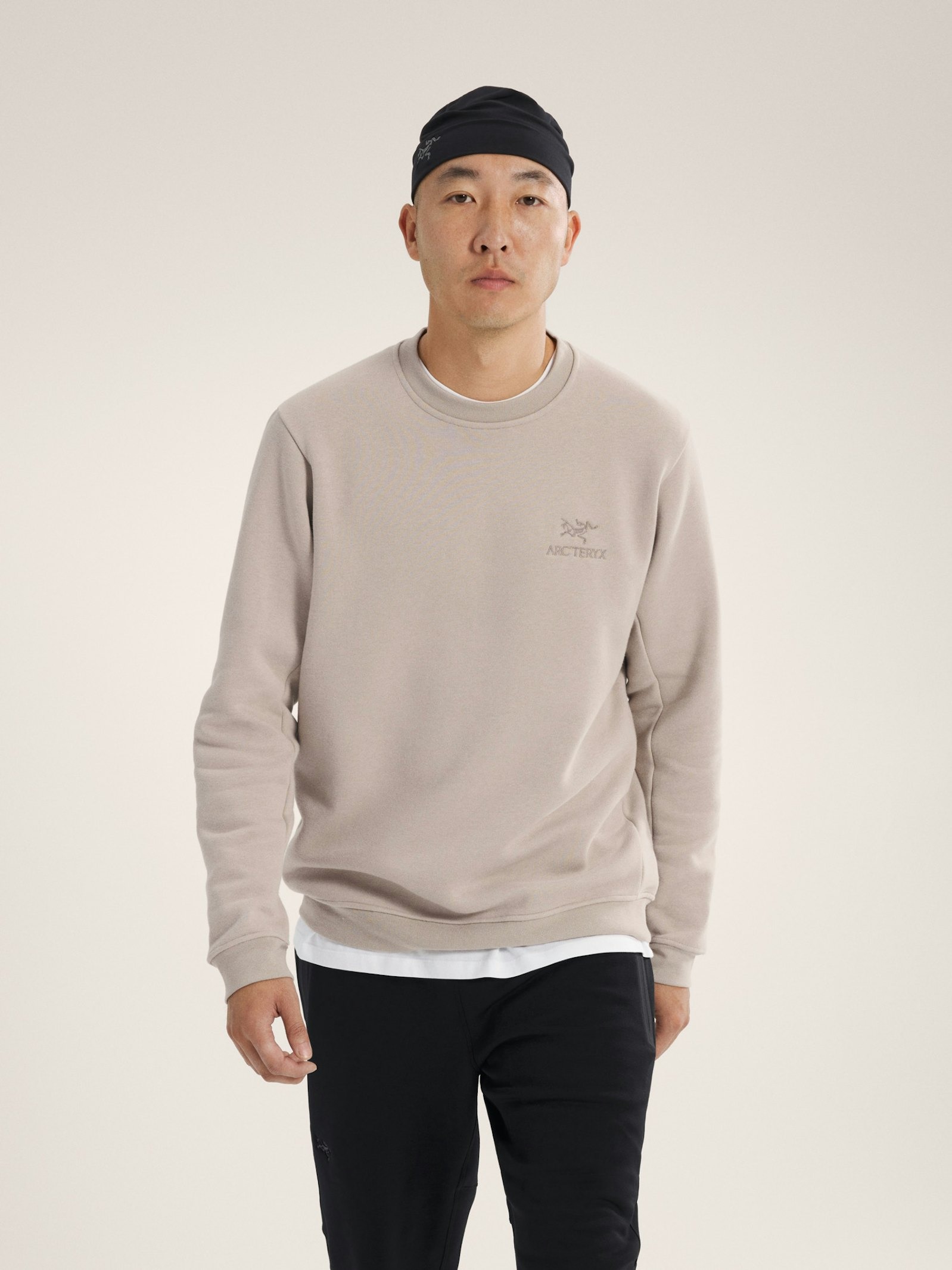 아크테릭스 엠블럼 플리스 크루넥 풀오버 남성 26SS [관부가세 포함] 맨투맨 티셔츠 - 상세 이미지 5
