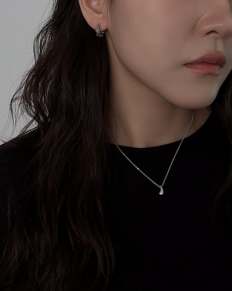 실버 925 워터 드롭 목걸이 - 상세 이미지 4
