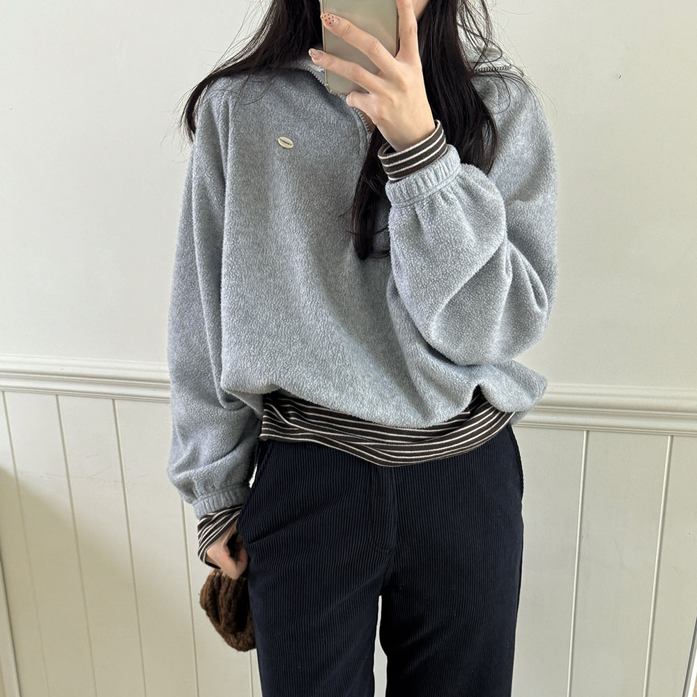 기모 브이넥 레이어드 단가라 긴팔 티셔츠 - 상세 이미지 2