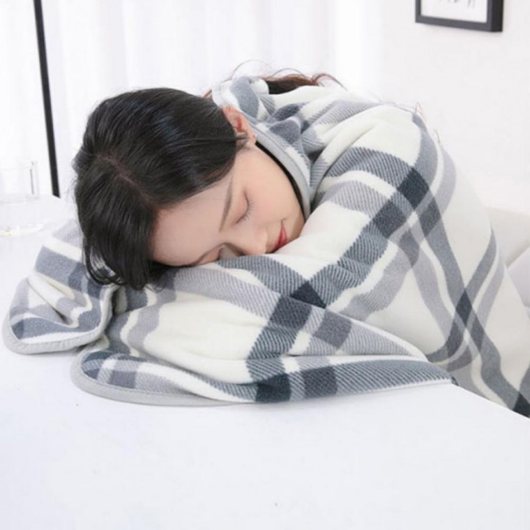 부드러운 좋은 담요 낮잠이불 무릎담요 겸용 활용도 숄 - 메인 이미지
