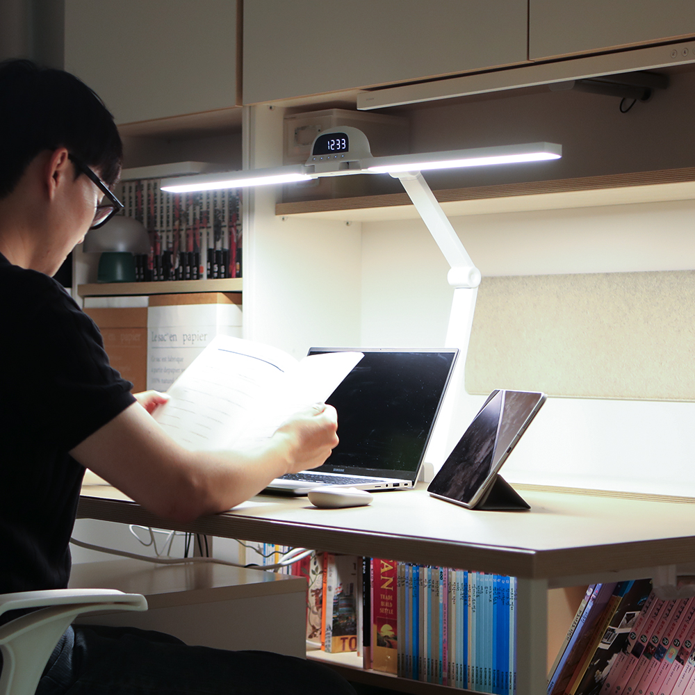 900mm 울트라 LED 책상 스탠드 와이드 스텐드 리모컨 화이트 아이스터디 이미지 8