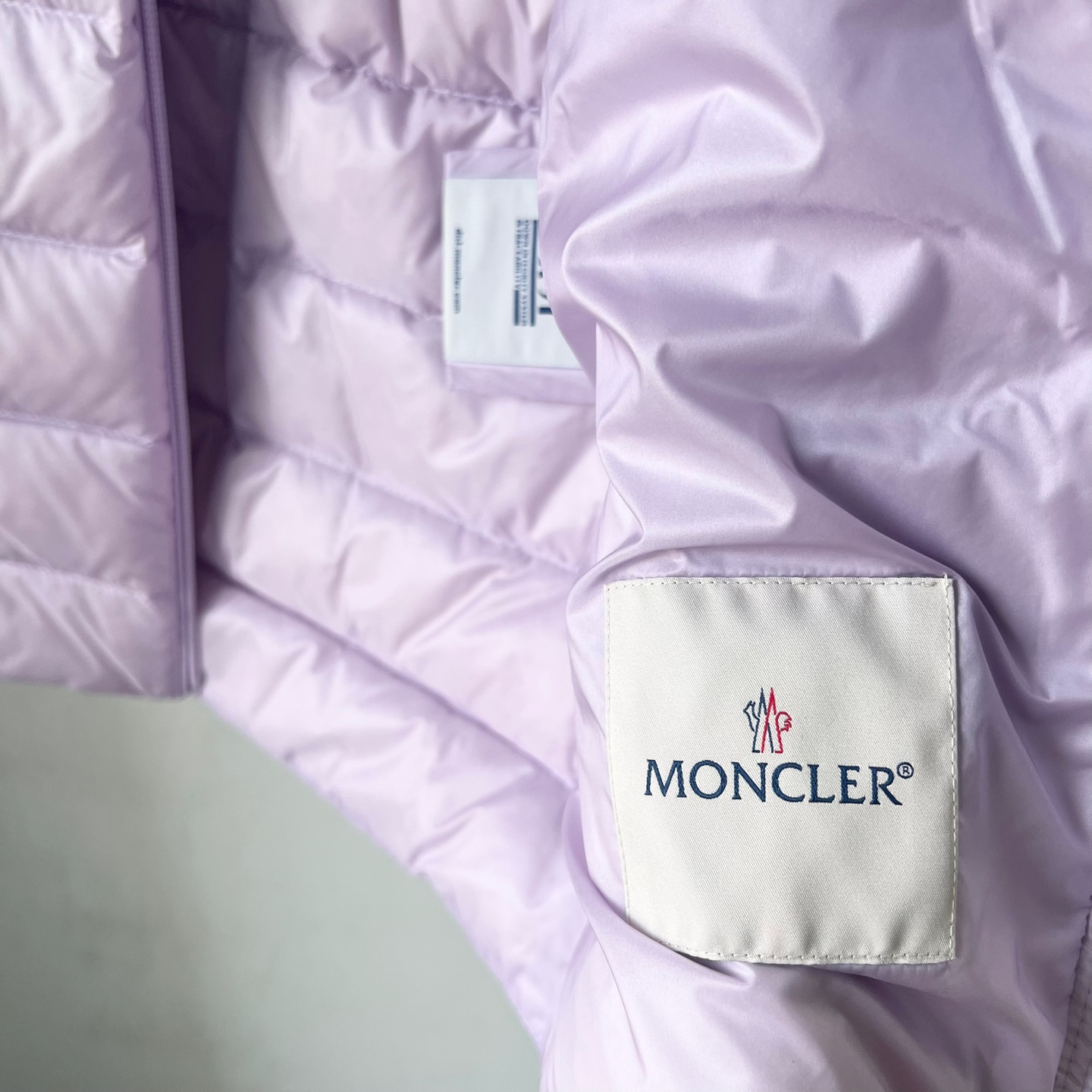 26SS 몽클레르 베이비 NEVRA 후드 다운 패딩 퍼플 1C00001597YF 509 - 상세 이미지 5
