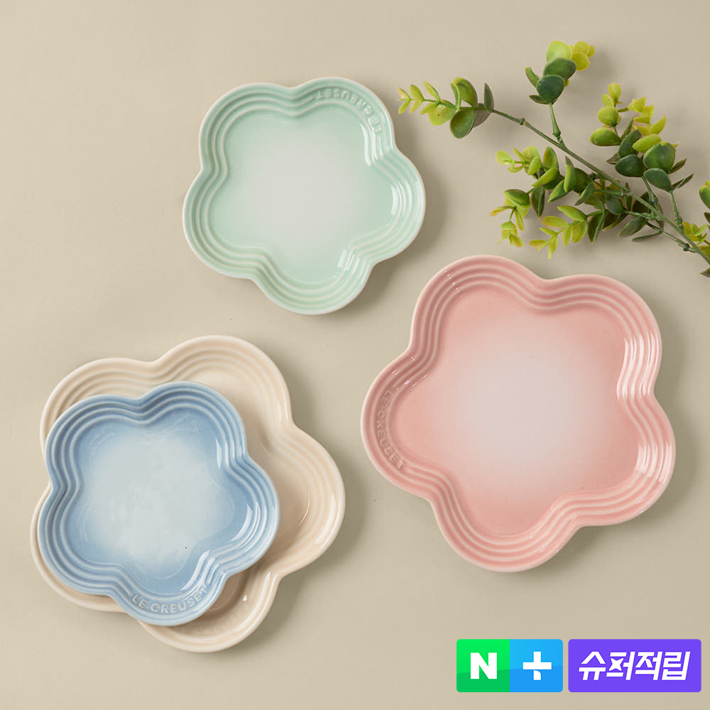 [쿠폰혜택가 38,760원] (르크루제) 플라워접시 2P세트 (14+19cm) 제품 이미지
