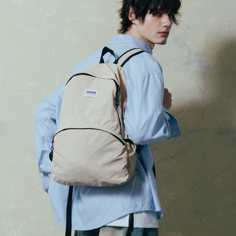 Standard Backpack (Large) 경량백팩 폼버디키링 포함 BEIGE - 상세 이미지 3