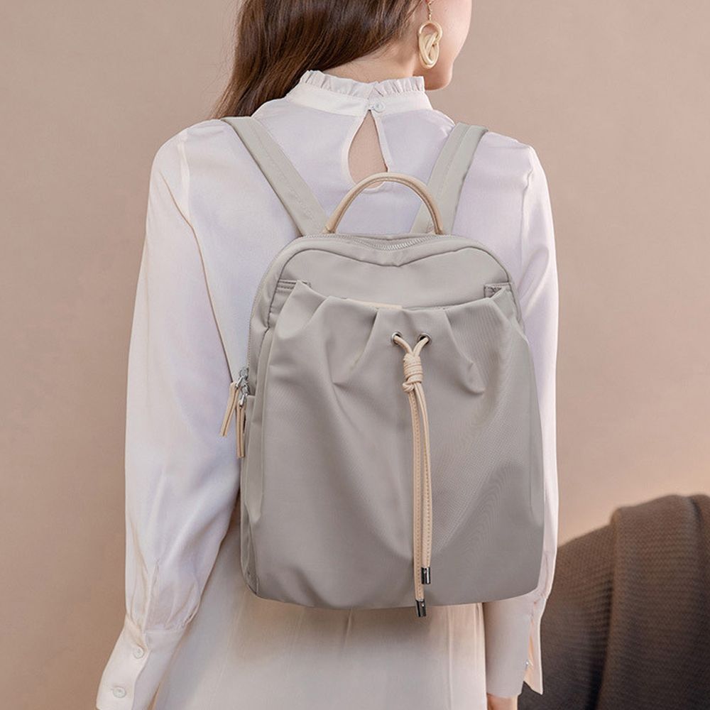 여성 백팩 데일리 대학생 직장인 여행용 가방