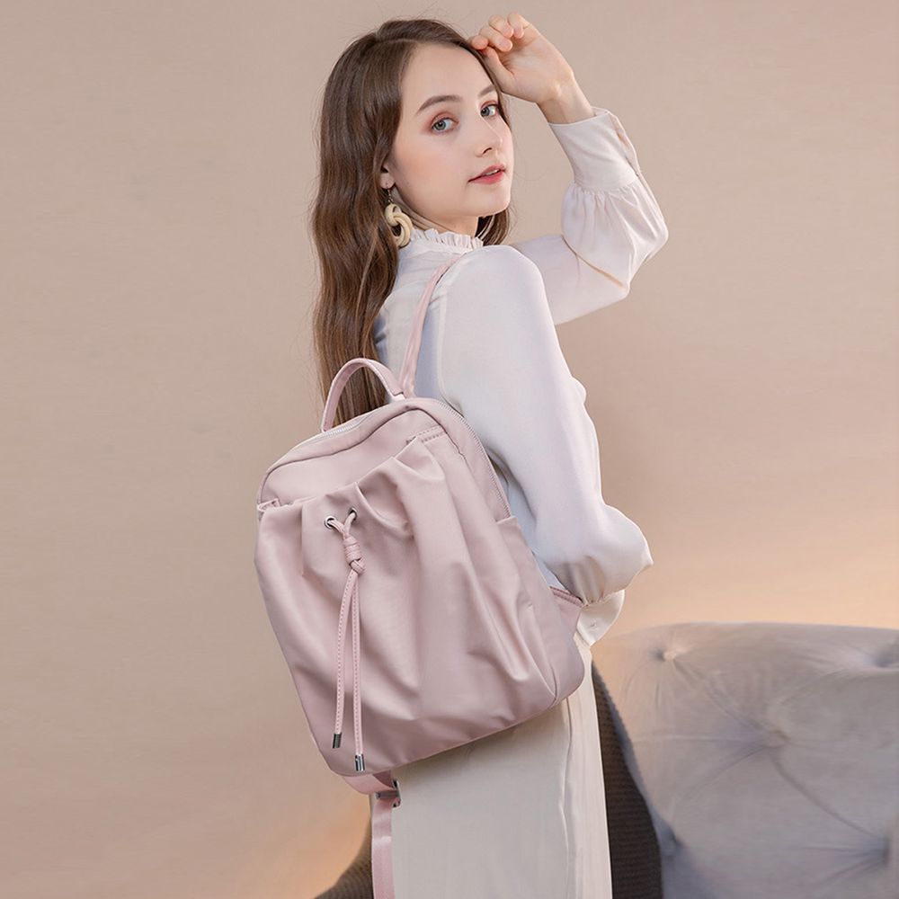 여성 백팩 데일리 대학생 직장인 여행용 가방