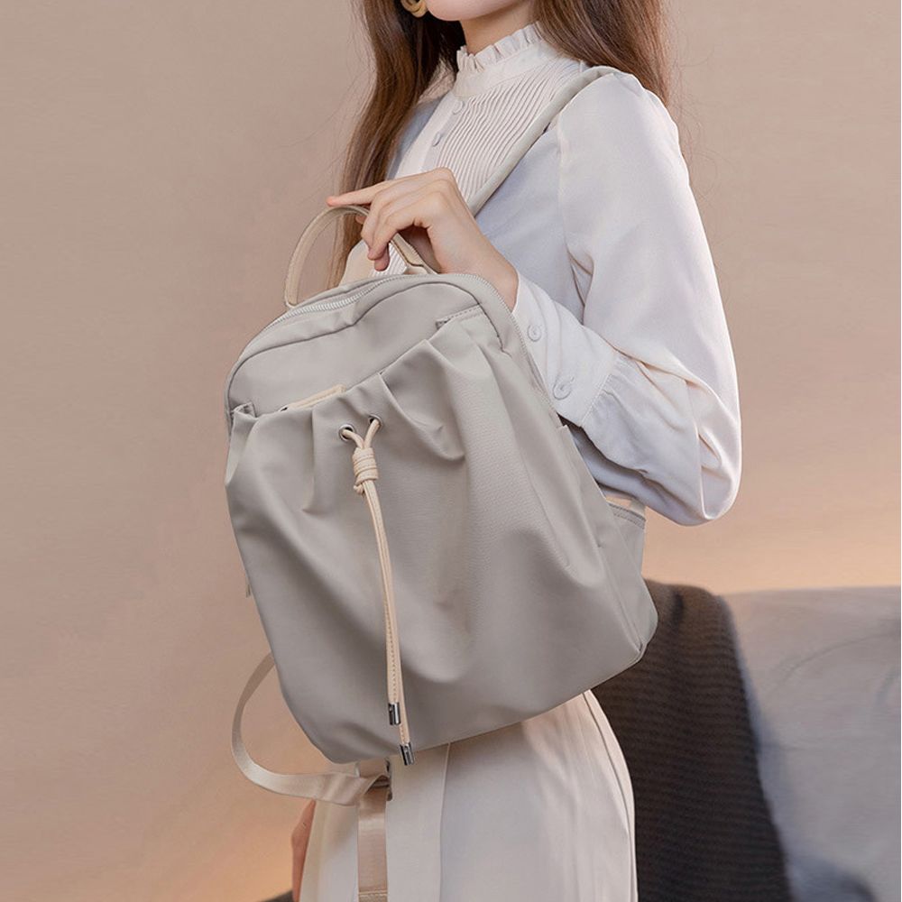 여성 백팩 데일리 대학생 직장인 여행용 가방