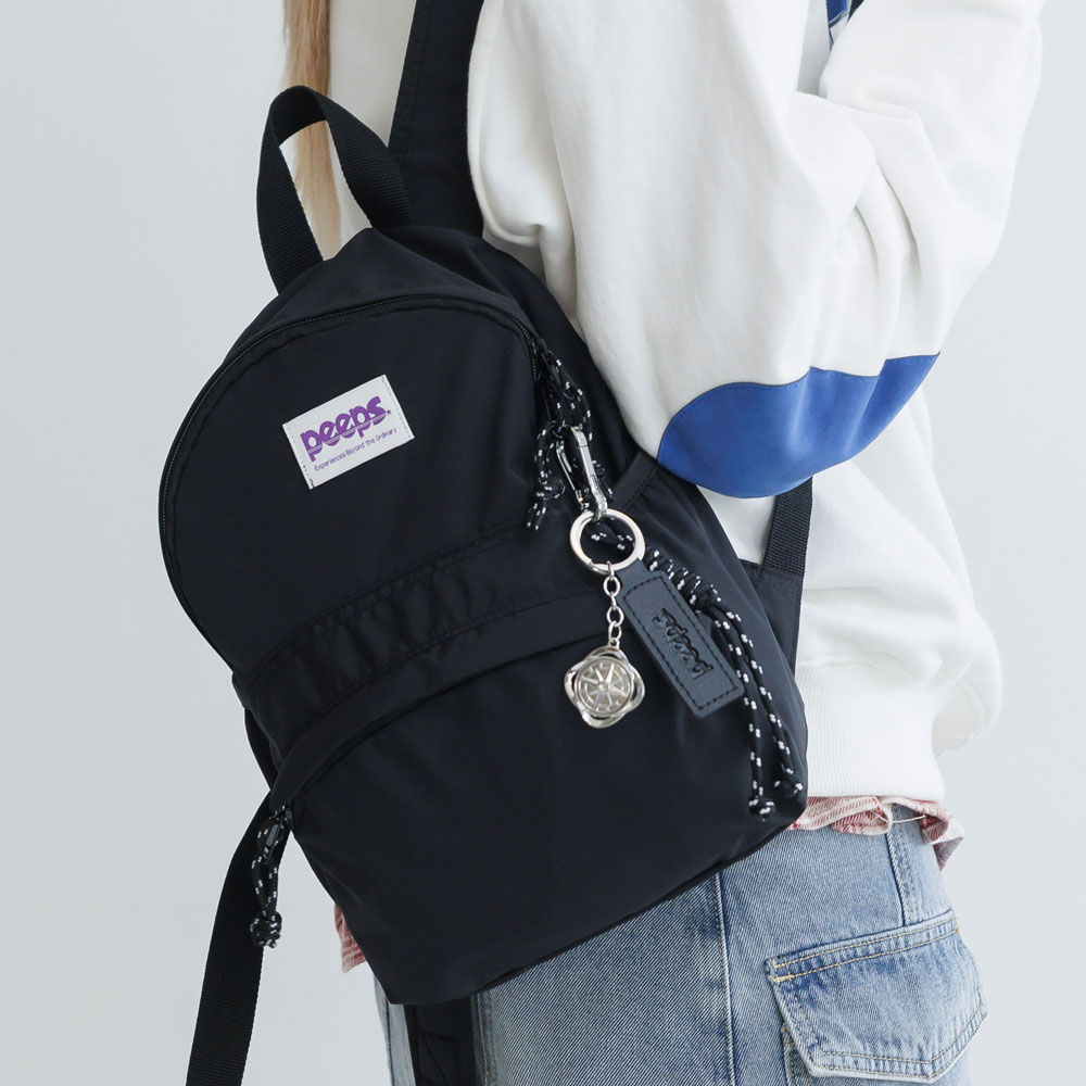 Standard Backpack (Small) 미니백팩 폼버디키링 포함 BLACK - 상세 이미지 2