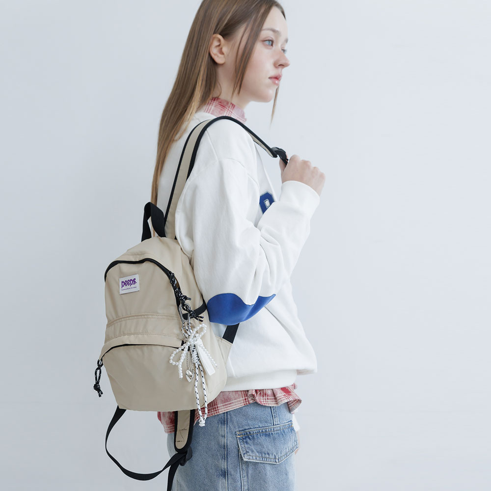 Standard Backpack (Small) 미니백팩 폼버디키링 포함 BLACK - 상세 이미지 5