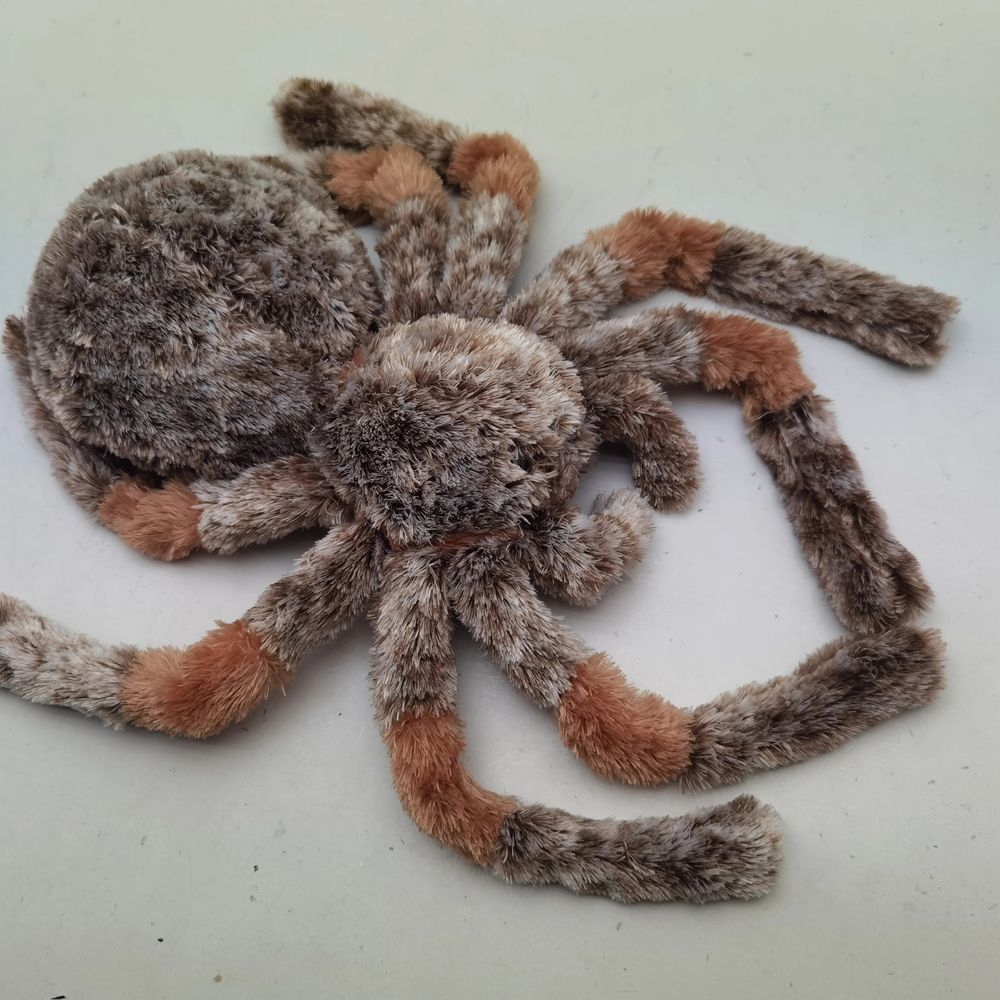 거미 인형 인테리어 모형 할로윈데이 타란튤라 A. 갈색, A. 길이 28cm 너비 46cm - 상품 이미지