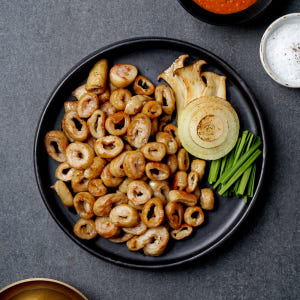 달고개 초벌 막창 초벌 돼지 막창 구이 캠핑 술안주 야식 320g, 1개 맛있게 먹은 솔직 후기 - 상품 이미지 1