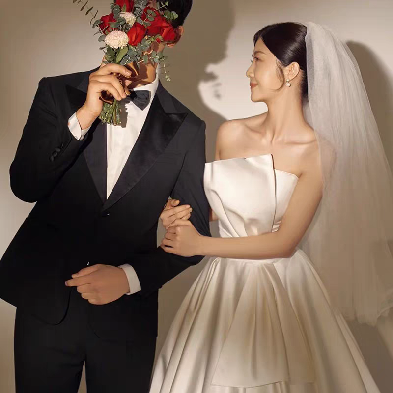 셀프웨딩 고급 새틴 플레어라인 튜브탑 웨딩드레스 화보촬영 드레스 - 상세 이미지 3