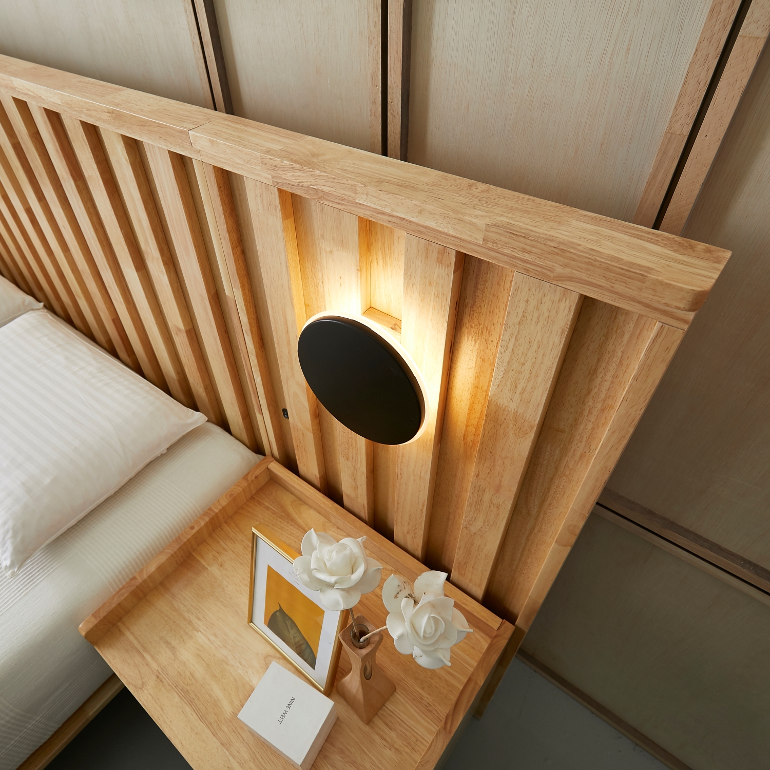 오로라 호텔식 평상형 LED 원목 침대프레임 슈퍼싱글, 내추럴