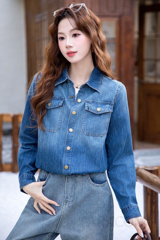 여성 캐주얼 슬림핏 트리아세테이트 데님라이크 버튼 포켓 긴팔 셔츠 블라우스 오피스룩 출근룩 데일리 유니크 베이직 남방 이미지 6
