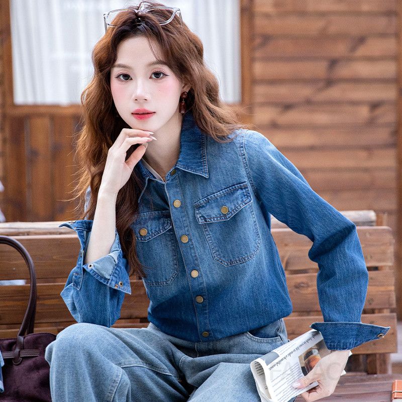 여성 캐주얼 슬림핏 트리아세테이트 데님라이크 버튼 포켓 긴팔 셔츠 블라우스 오피스룩 출근룩 데일리 유니크 베이직 남방 - 상품 이미지