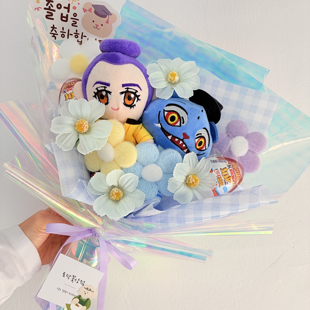 케데헌 더피 꽃다발 비누 사탕 학예회 인형 꽃다발 유치원 어린이집 파랑 포장지 - 상세 이미지 4
