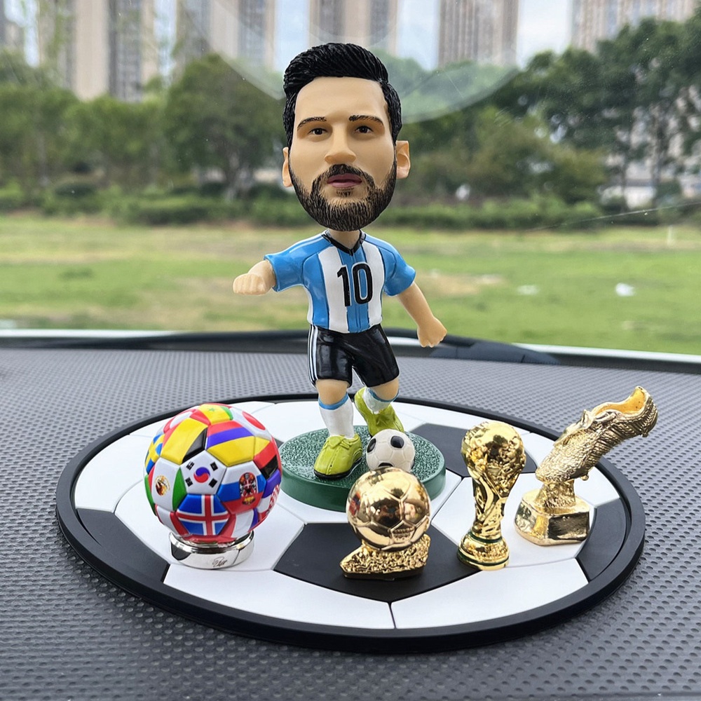 메시피규어 축구선수 피규어 10cm 바블헤드 월드컵트로피 황금축구공 황금축구화 국기볼 - 상품 이미지
