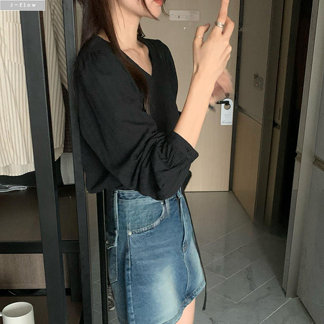 로다 브이넥 허리끈 자수 블라우스 2col 겨울 봄 스트랩 루즈핏 면 청순 제이플로우 이미지 7