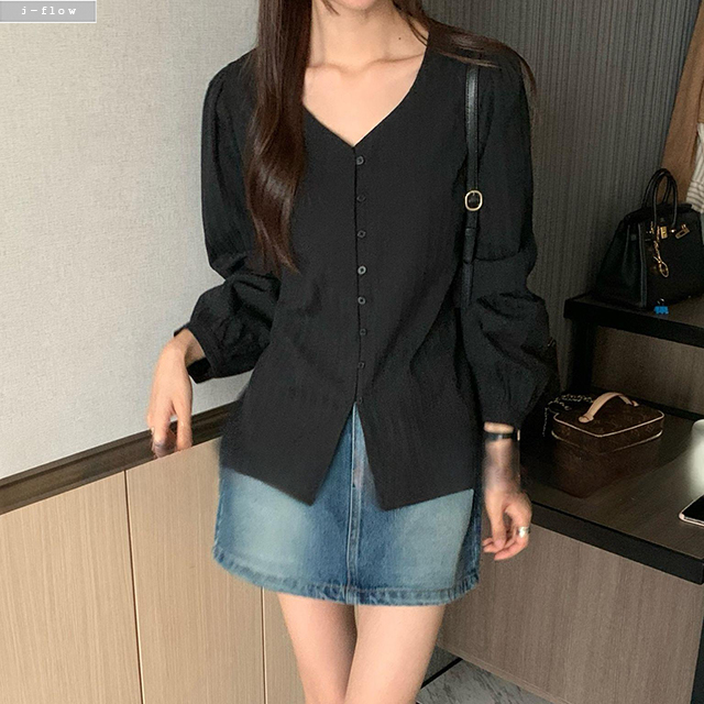 로다 브이넥 허리끈 자수 블라우스 2col 겨울 봄 스트랩 루즈핏 면 청순 제이플로우 - 상세 이미지 5
