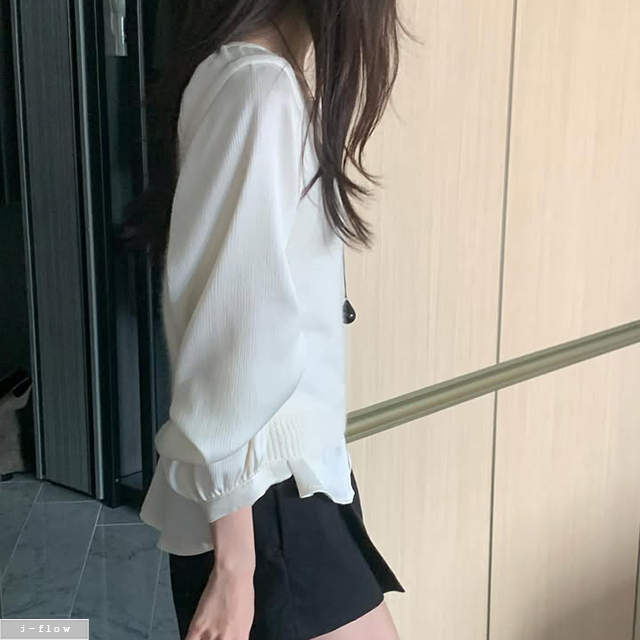 아텔 라운드 플리츠 허리끈 블라우스 2col 겨울 봄 버튼 루즈핏 고급 하객룩 제이플로우 - 상세 이미지 4