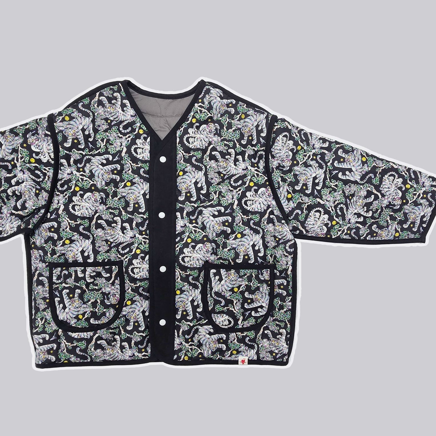 성인용 호작도 자개블랙 깔깔이 패딩점퍼 제품 이미지