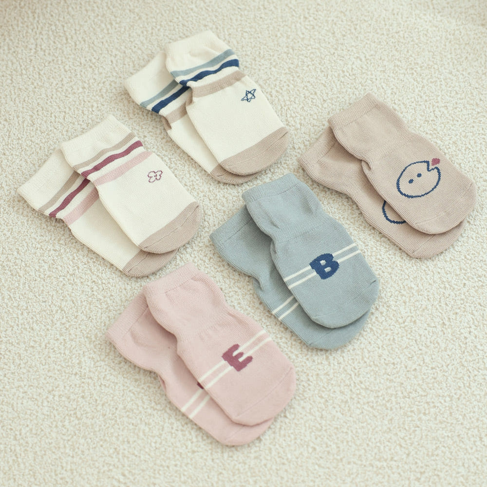 마롤로뜨 아기 양말 세트 5P 논슬립 미끄럼 방지 유아 신생아 아동 니삭스 쫀쫀한 양말 - 상세 이미지 3