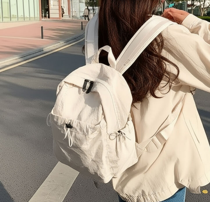 백팩 여성 초경량 여행백팩 데일리 수납 - 상품 이미지