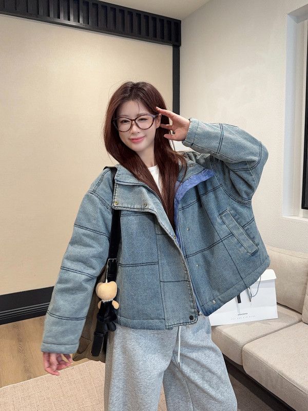 여성 빈티지 레트로 루즈핏 데님 패딩 워싱 스탠카라 숏 자켓 점퍼 아우터 퀼팅 따뜻한 두툼한 숏패딩 데일리룩 - 상세 이미지 4