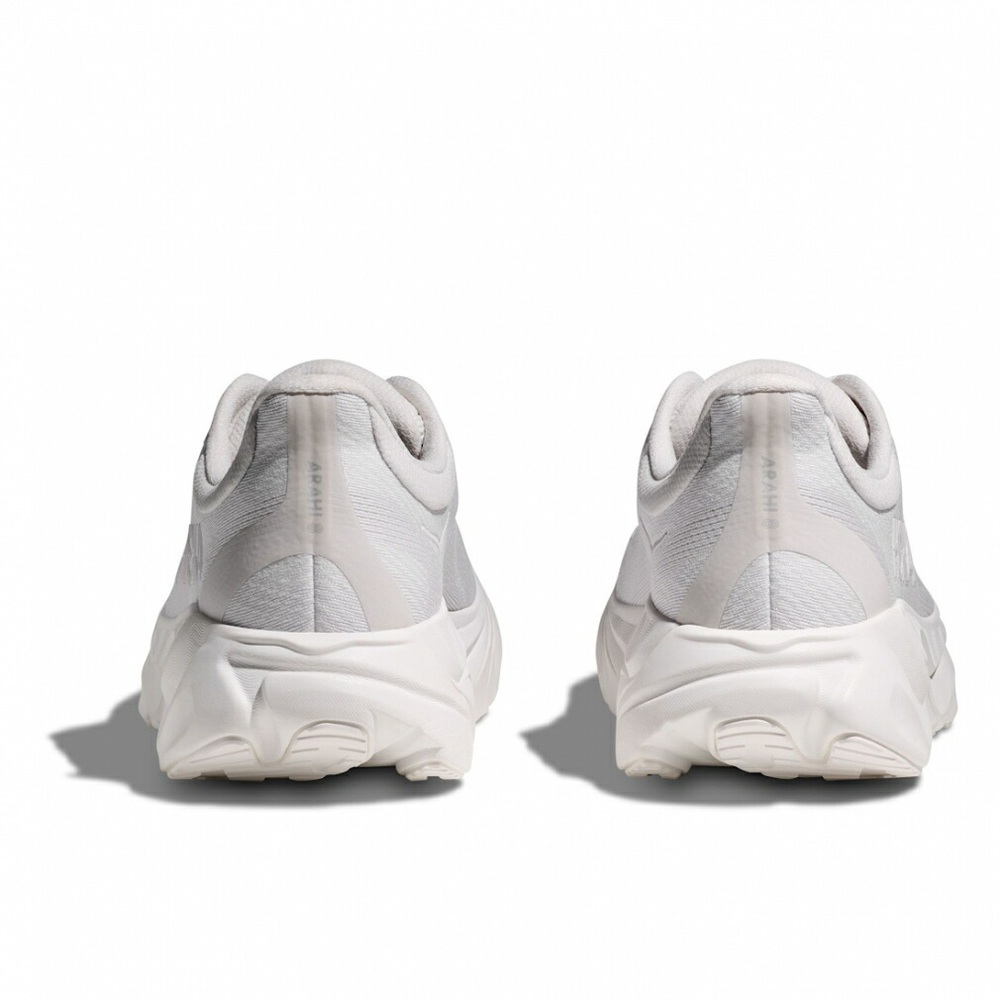 호카 아라히 8 와이드 런닝화 마라톤화 남성 와이드 화이트2E