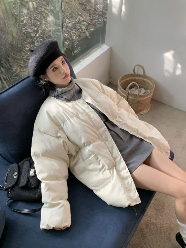 여성 심플 데일리 루즈핏 코튼 혼방 노칼라 라운드넥 싱글버튼 퀼팅 패딩 점퍼 아우터 - 상세 이미지 2