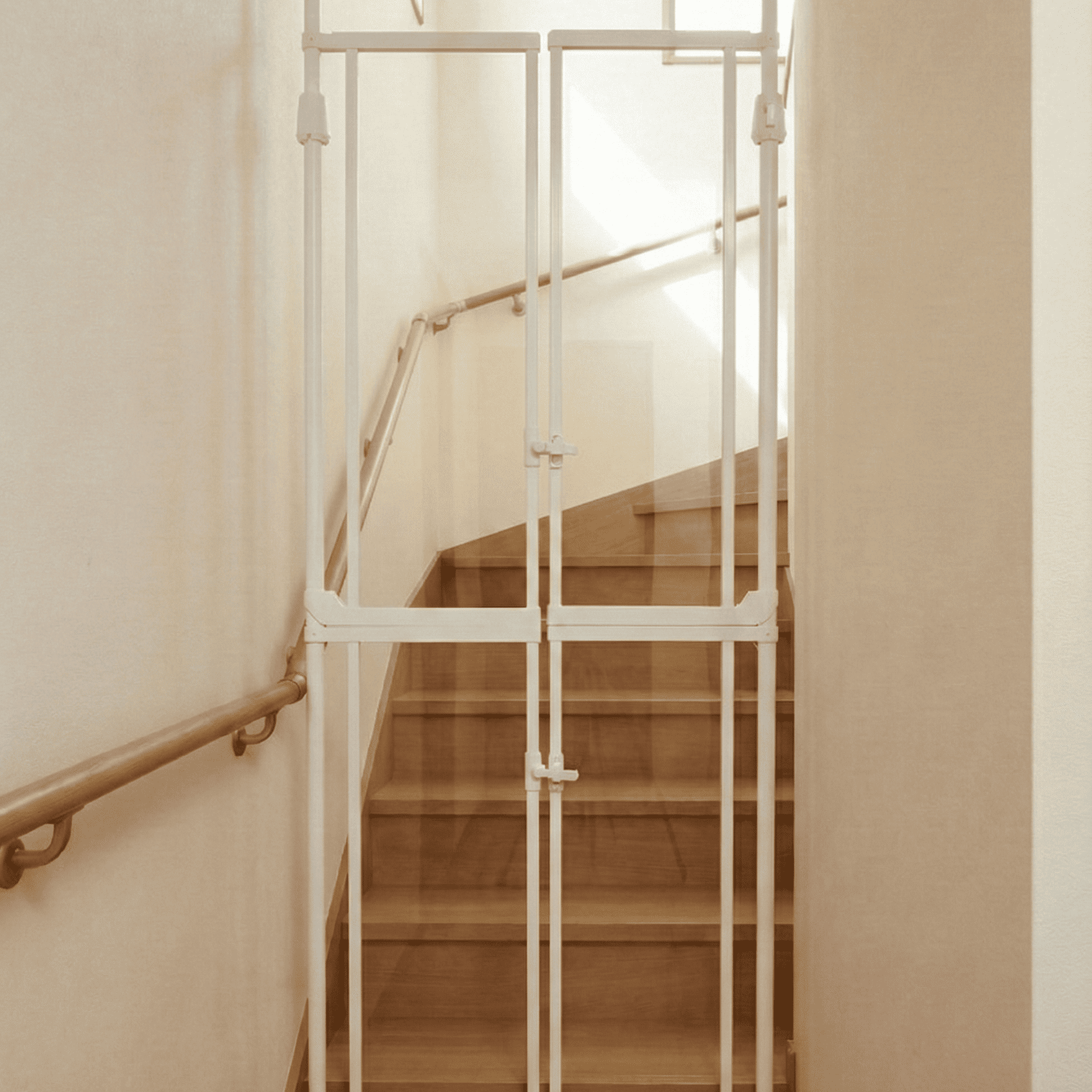 아토주 하이맥스 프리미엄 클리어 185cm 고양이 방묘문 안전문 중문 펜스 무타공 양문형 이미지 2