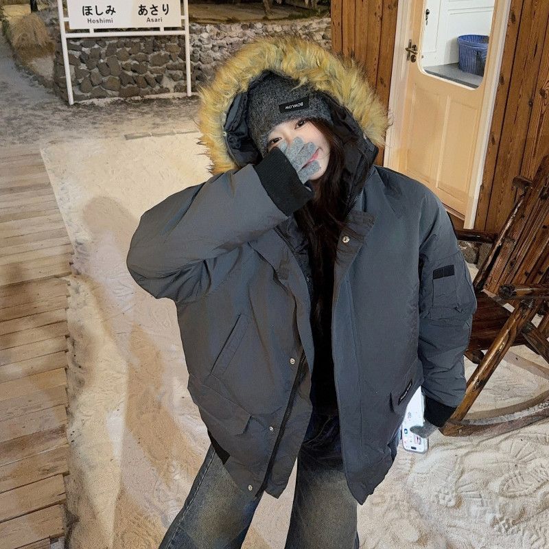 여성 레트로 빈티지 스트릿 무드 루즈핏 코튼 혼방 후드 퍼 트리밍 포켓 디테일 지퍼 클로징 오버핏 패딩 점퍼 아우터 - 상품 이미지