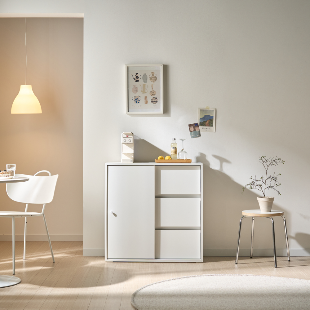 픽스앤룸 라인아트 다용도 거실 틈새 슬라이딩 3단 1도어 서랍 수납장 800