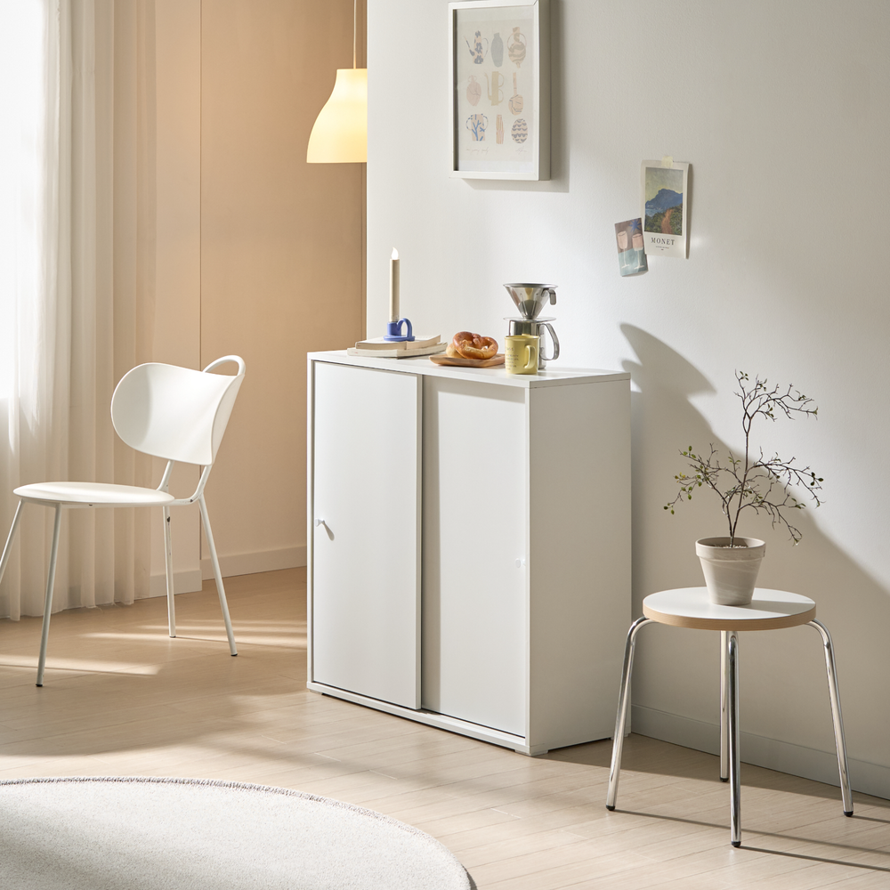 픽스앤룸 라인아트 다용도 거실 틈새 슬라이딩 3단 2도어 수납장 800