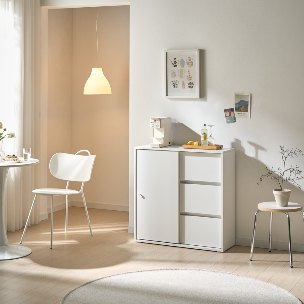 픽스앤룸 라인아트 다용도 거실 틈새 슬라이딩 3단 1도어 서랍 수납장 800