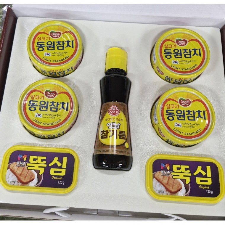 HD목우촌 복합특선세트 뚝심 햄선물세트 동원참치 참기름 - 상품 이미지