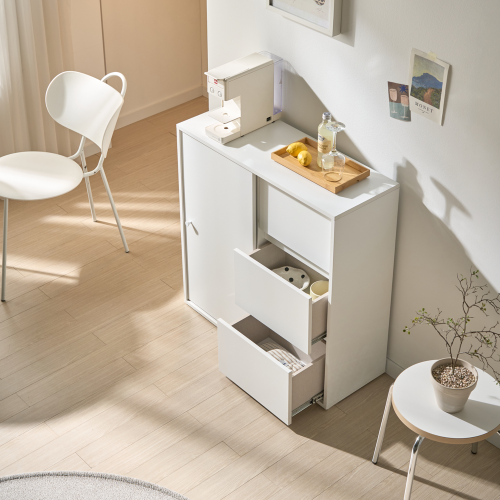 픽스앤룸 라인아트 다용도 거실 틈새 슬라이딩 3단 1도어 서랍 수납장 800