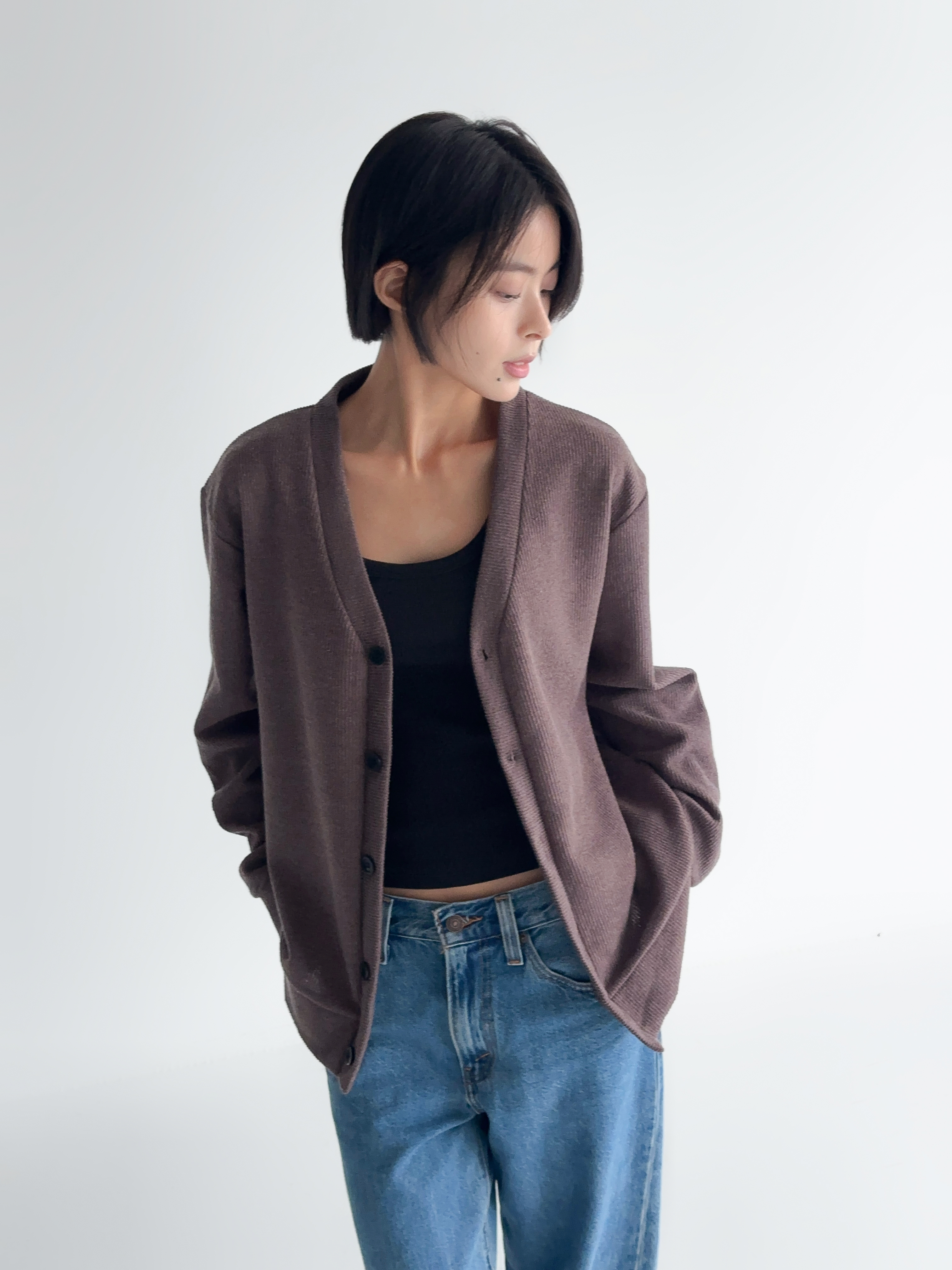 라모 가디건 오버핏 브이넥가디건 남녀공용 니트커플룩 시밀러룩 - 상세 이미지 4