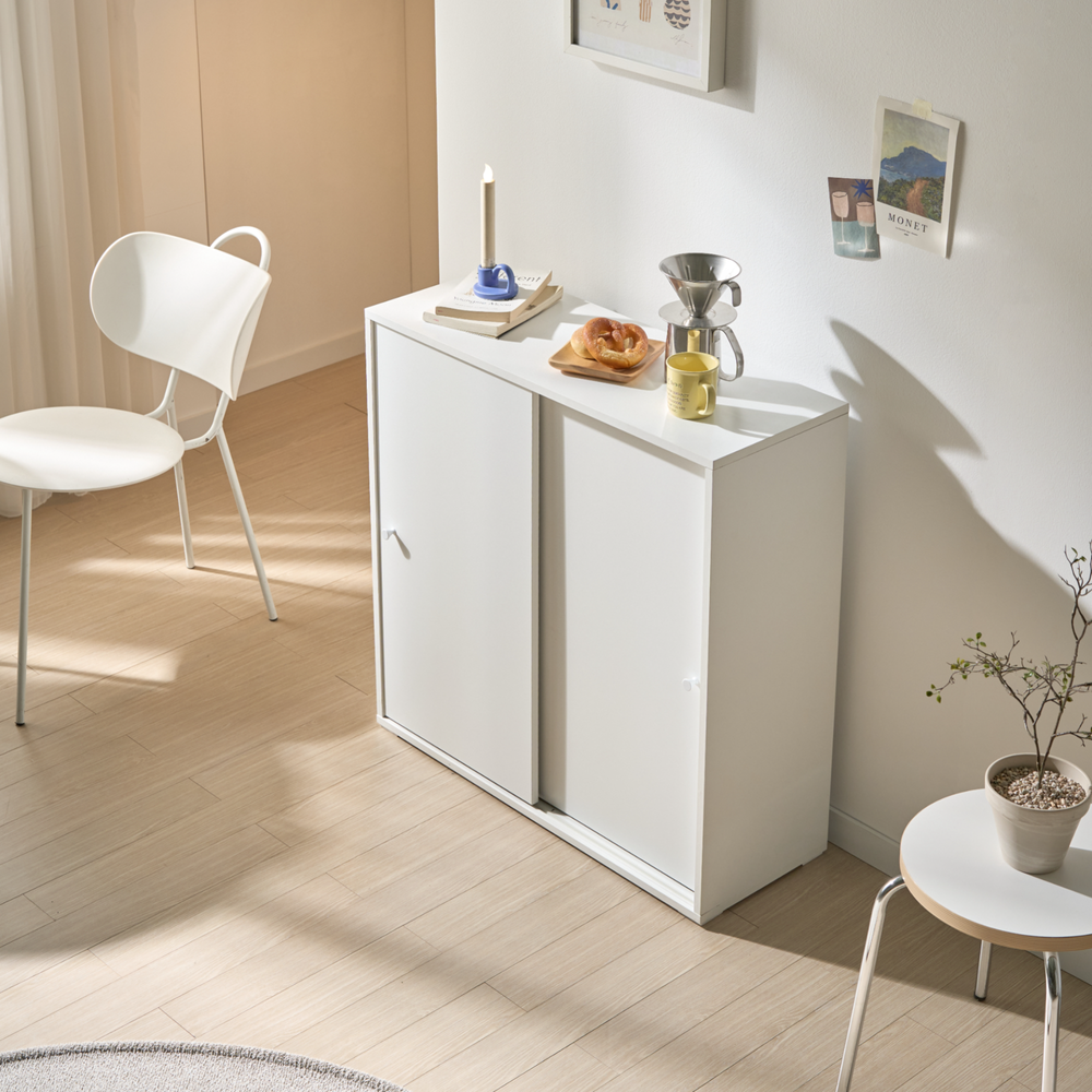 픽스앤룸 라인아트 다용도 거실 틈새 슬라이딩 3단 2도어 수납장 800