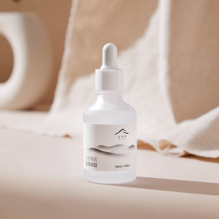 수분채움 히알루론산 광채세럼 30ml - 상품 이미지